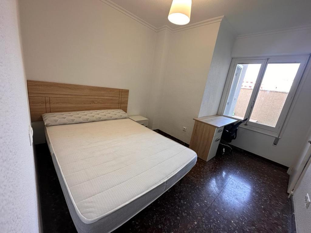 Piso 4 Dormitorios Centrico Con Gran Terraza San Juan  Eksteriør bilde